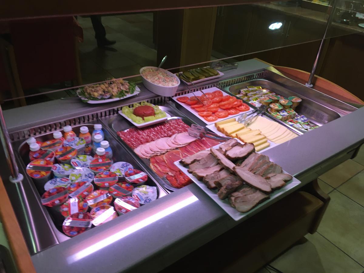 מריבור Hotel Vila Emei מראה חיצוני תמונה